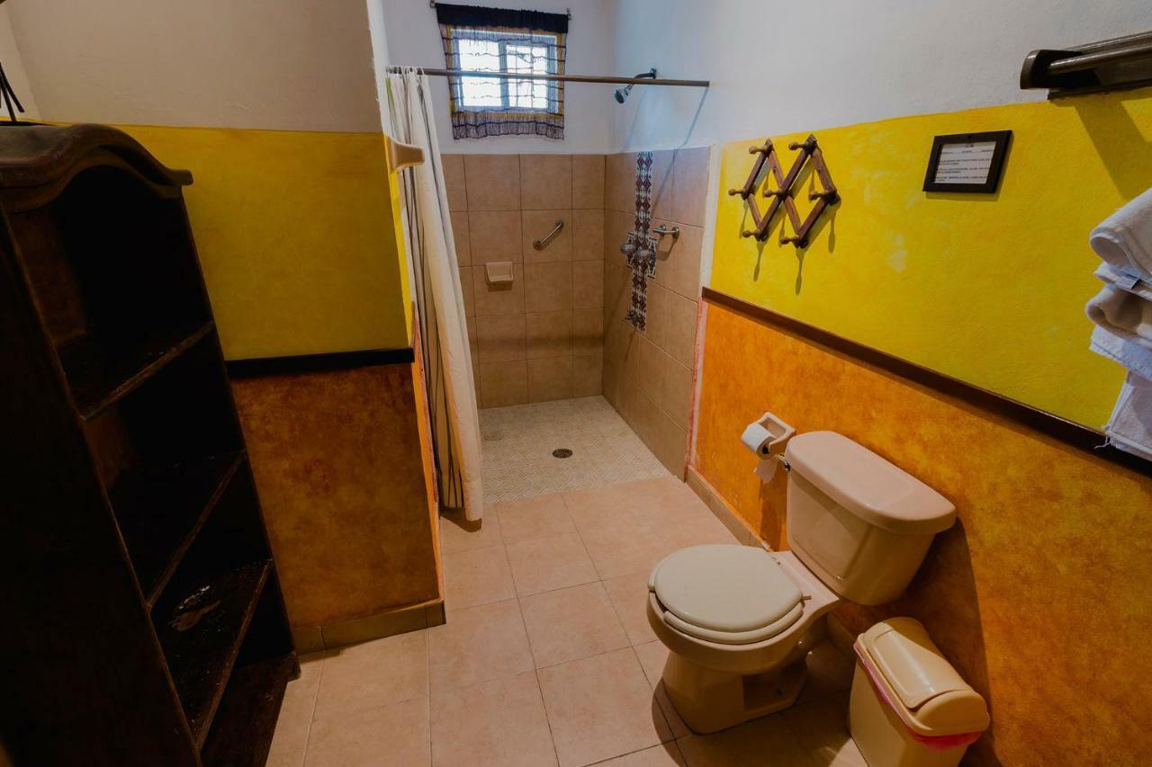 Antigua Lodge, 70 M From Sandy Beach إل كويو المظهر الخارجي الصورة